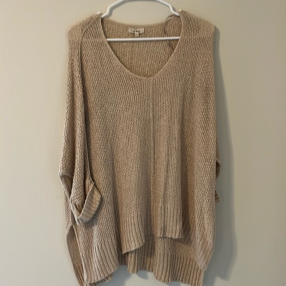 Tan Knit Sweater | Size M/L - Picture 1 of 6